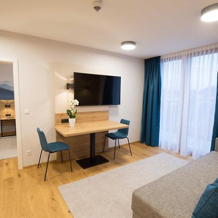 Leo Apartments Miesbach Exterior photo