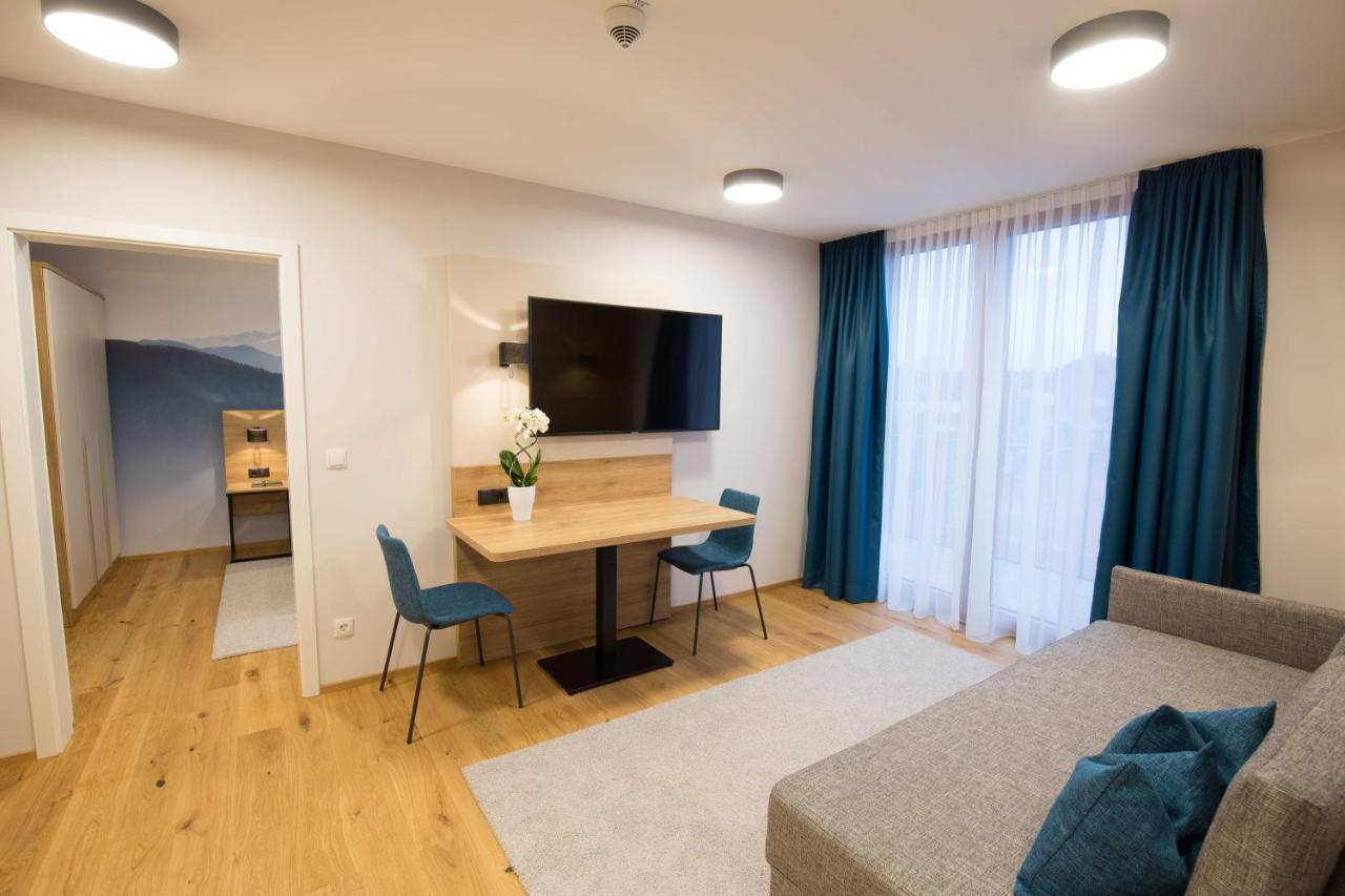 Leo Apartments Miesbach Exterior photo